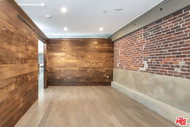 527 Molino Street 202, Los Angeles, CA 90013 — photo 20 of 31