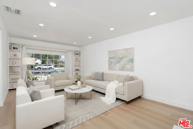 14348 Collins Street, Sherman Oaks, CA 91401 — photo 5 of 32