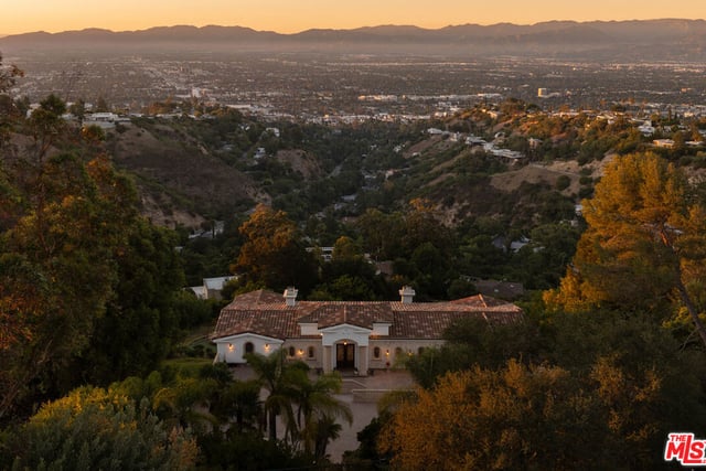 14655 Mulholland Drive, Los Angeles, CA 90077 — photo 21 of 35