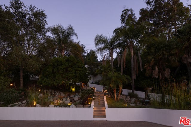 14655 Mulholland Drive, Los Angeles, CA 90077 — photo 34 of 35