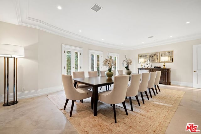 1350 Benedict Canyon Drive, Beverly Hills, CA 90210 — photo 5 of 18