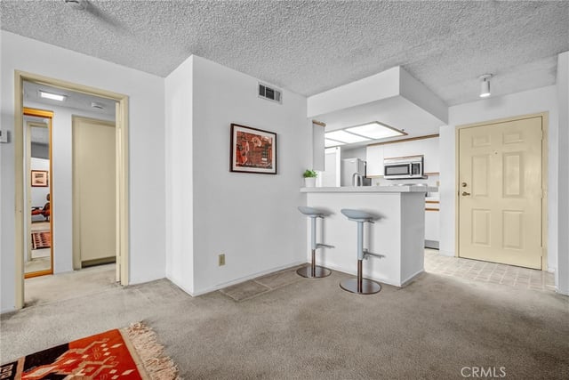 35 Linden Ave Unit 304, Long Beach, CA 90802 — photo 15 of 39