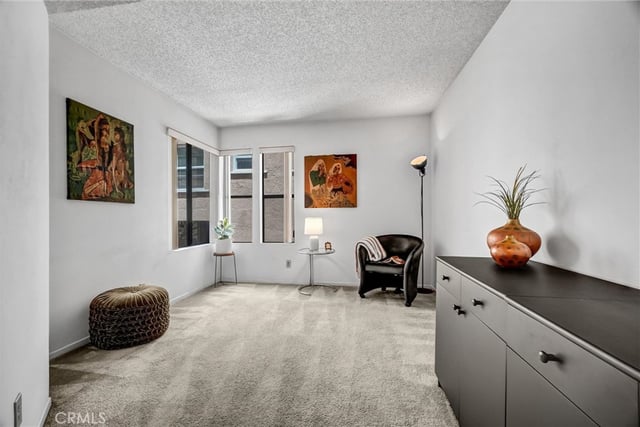 35 Linden Ave Unit 304, Long Beach, CA 90802 — photo 29 of 39