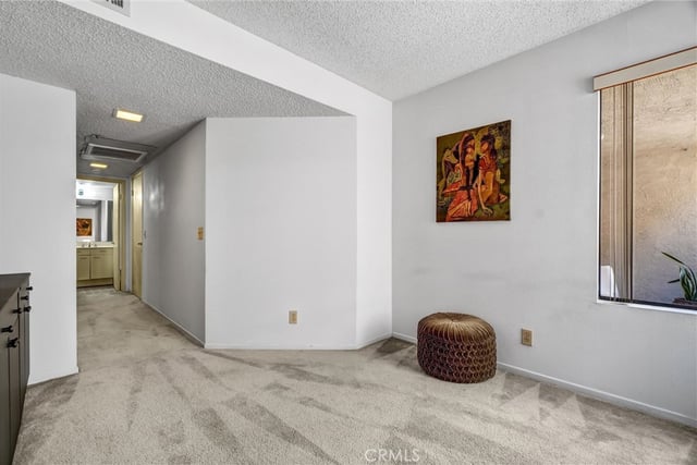 35 Linden Ave Unit 304, Long Beach, CA 90802 — photo 30 of 39