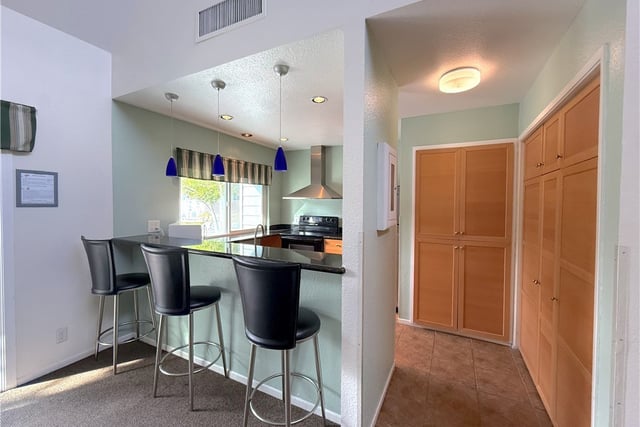 6008 Bixby Village 42, Long Beach, CA 90803 — photo 19 of 23