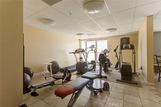 11124 Burbank Boulevard 101, North Hollywood, CA 91601 — photo 10 of 37