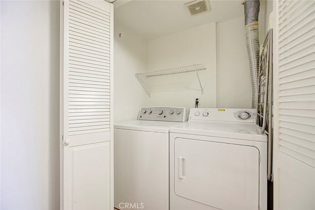 11124 Burbank Boulevard 101, North Hollywood, CA 91601 — photo 33 of 37