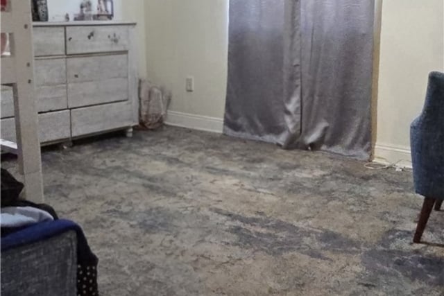 700 W 77th, Los Angeles, CA 90044 — photo 4 of 27