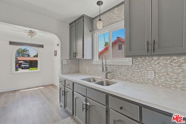 8920 Dalton Avenue, Los Angeles, CA 90047 — photo 11 of 27