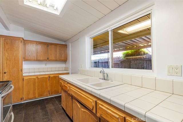 1434 E Holly Oak Drive, West Covina, CA 91791 — photo 16 of 36