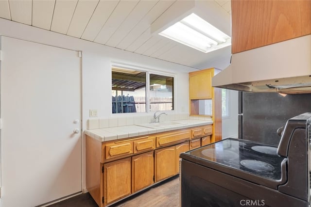 1434 E Holly Oak Drive, West Covina, CA 91791 — photo 17 of 36