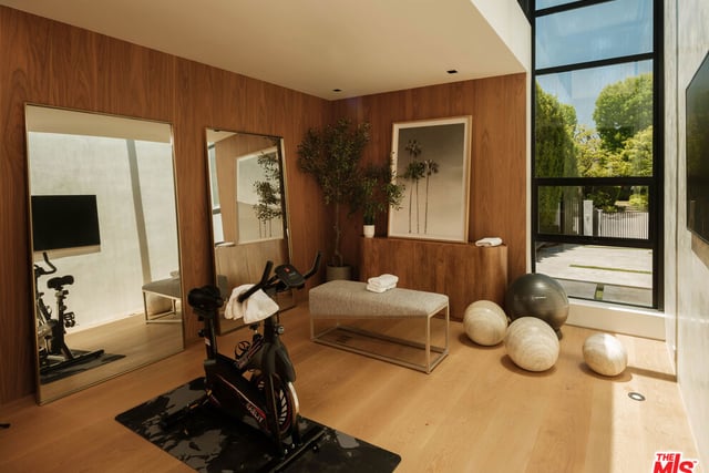 11507 Orum Road, Los Angeles, CA 90049 — photo 15 of 26