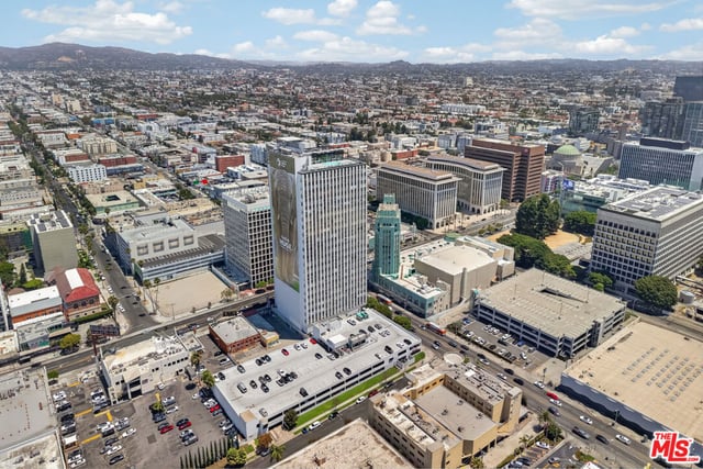 3810 Wilshire Boulevard 1108, Los Angeles, CA 90010 — photo 35 of 51