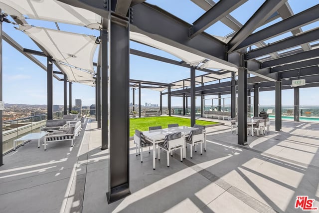 3810 Wilshire Boulevard 1108, Los Angeles, CA 90010 — photo 43 of 51