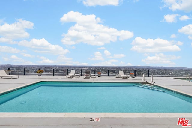 3810 Wilshire Boulevard 1108, Los Angeles, CA 90010 — photo 46 of 51