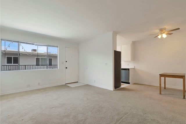 525 S Shelton Street 205, Burbank, CA 91506 — photo 9 of 33