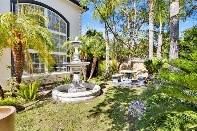 11528 Jenny Lane, Granada Hills, CA 91344 — photo 3 of 62