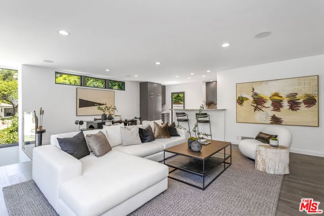 9834 Wanda Park Drive, Beverly Hills, CA 90210 — photo 10 of 38