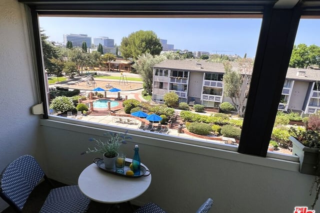 6425 Green Valley Circle 300, Culver City, CA 90230 — photo 25 of 35
