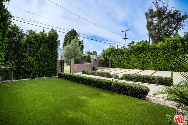 6154 Laurelgrove Avenue, North Hollywood, CA 91606 — photo 4 of 56