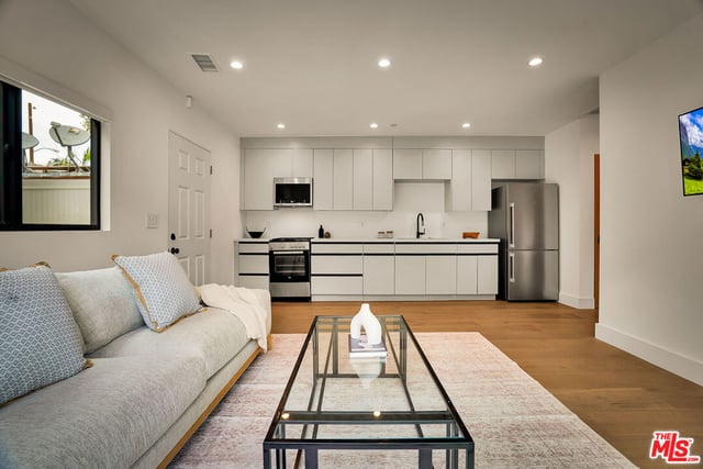 6154 Laurelgrove Avenue, North Hollywood, CA 91606 — photo 48 of 56