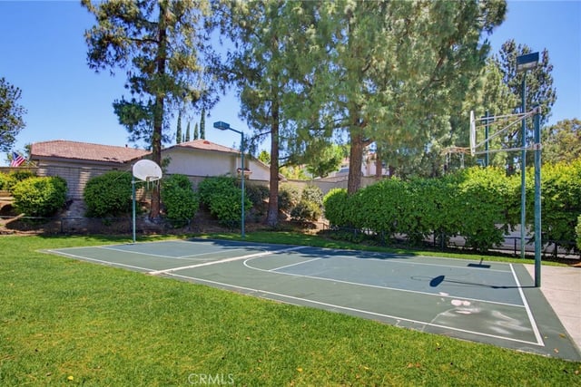 28948 Marilyn Drive, Canyon Country, CA 91387 — photo 21 of 24