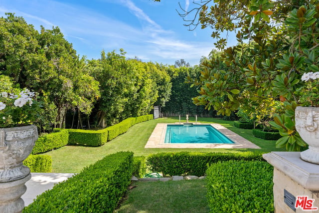 10914 Bellagio Road, Los Angeles, CA 90077 — photo 16 of 19