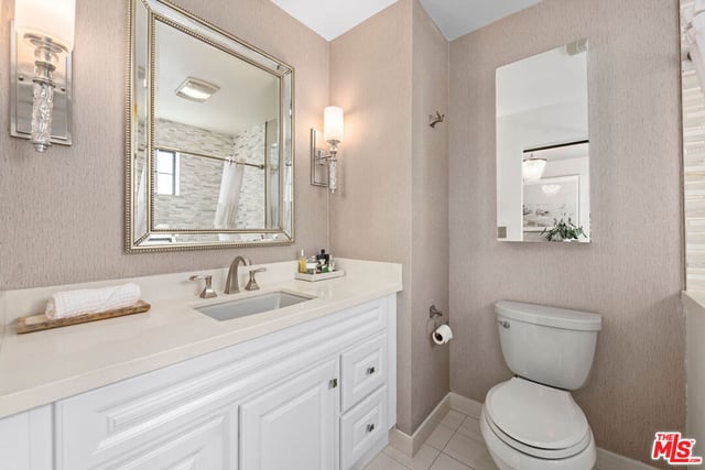 36 Navy Street 3, Venice, CA 90291 — photo 11 of 24