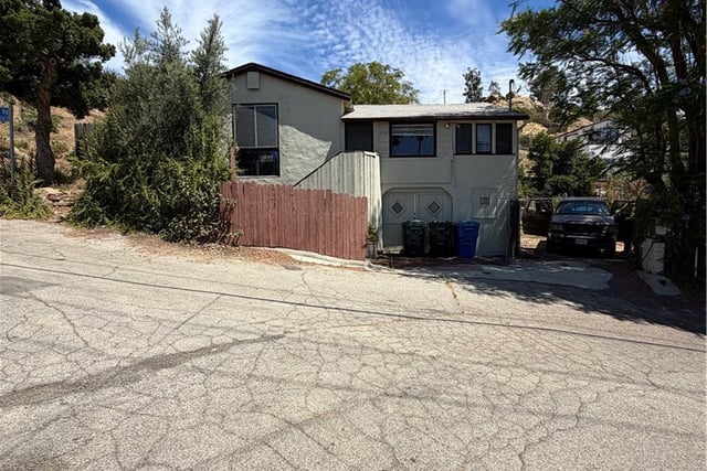 7157 Leota, Canoga Park, CA 91304 — photo 2 of 12