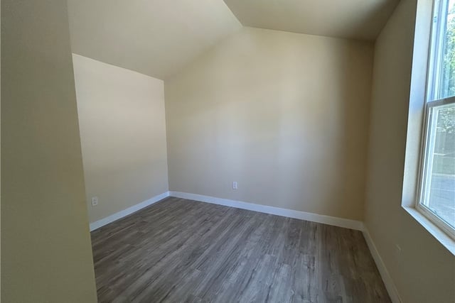 300 E Arbor Street 2, Long Beach, CA 90805 — photo 10 of 12
