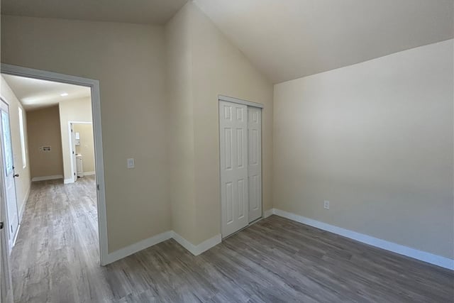 300 E Arbor Street 2, Long Beach, CA 90805 — photo 8 of 12