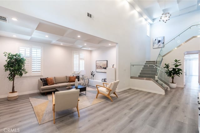 3945 Blanche, Pasadena, CA 91107 — photo 4 of 45