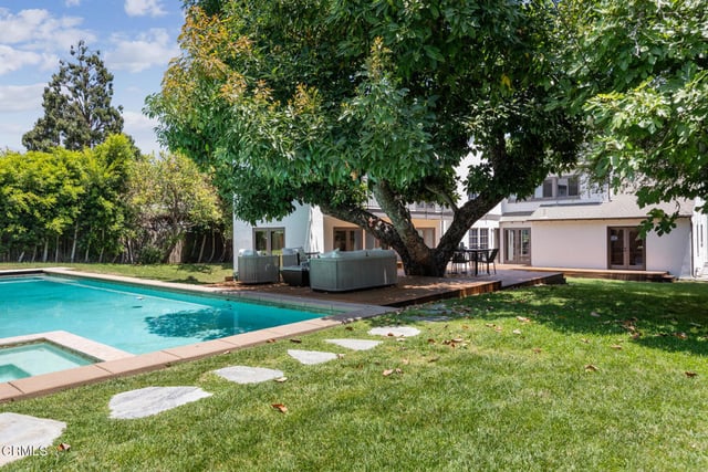 601 Michigan Boulevard, Pasadena, CA 91107 — photo 7 of 66