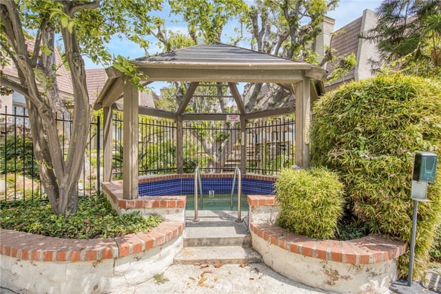 9000 Vanalden 150, Northridge, CA 91324 — photo 18 of 22