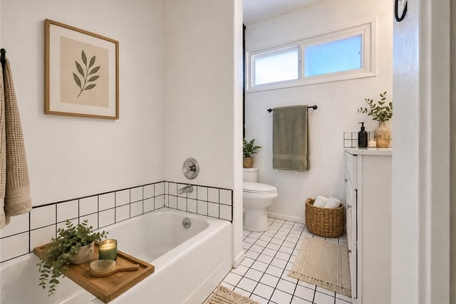 44137 Fern, Lancaster, CA 93534 — photo 10 of 32