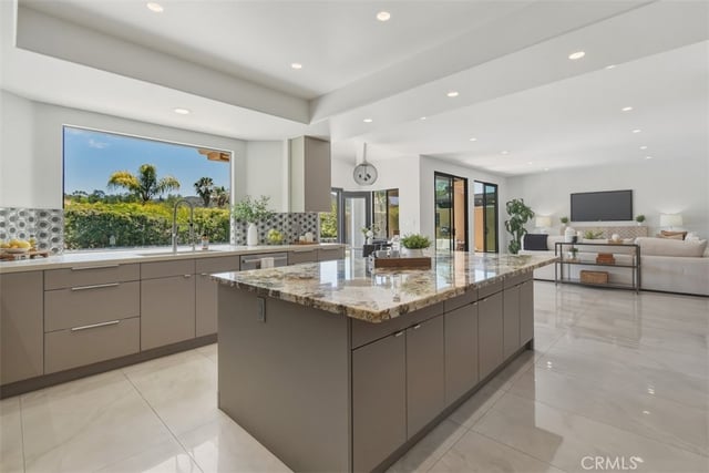 4423 Tedregal Court, Calabasas, CA 91302 — photo 11 of 33