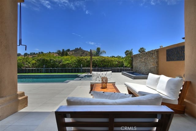 4423 Tedregal Court, Calabasas, CA 91302 — photo 32 of 33