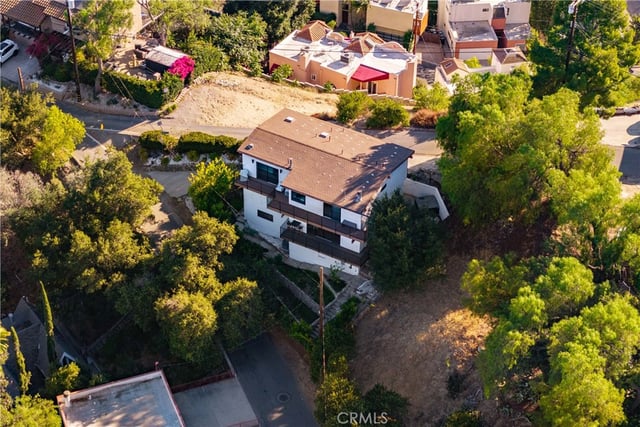 4300 Camello Road, Woodland Hills, CA 91364 — photo 2 of 29