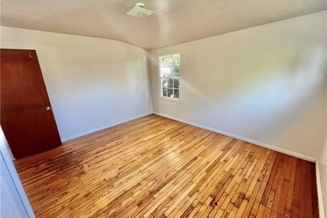 16527 Superior, Northridge, CA 91343 — photo 24 of 54