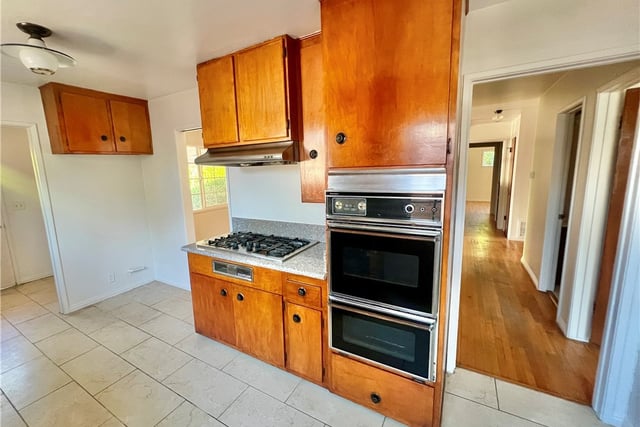 16527 Superior, Northridge, CA 91343 — photo 30 of 54