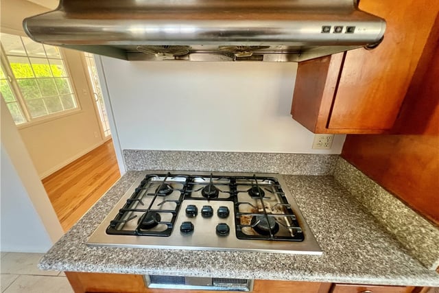 16527 Superior, Northridge, CA 91343 — photo 31 of 54