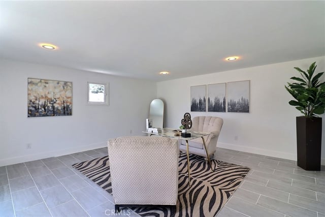 2015 W 42nd Place, Los Angeles, CA 90062 — photo 17 of 23