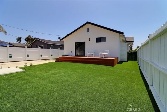 2015 W 42nd Place, Los Angeles, CA 90062 — photo 20 of 23