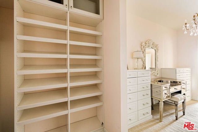 900 W Olympic Boulevard 42E, Los Angeles, CA 90015 — photo 41 of 73