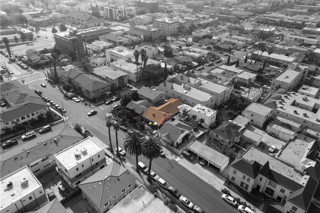 4452 Rosewood Avenue, Los Angeles, CA 90004 — photo 4 of 28