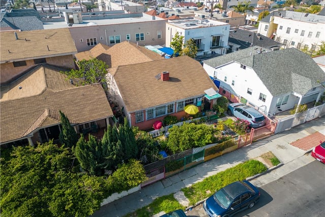 4452 Rosewood Avenue, Los Angeles, CA 90004 — photo 9 of 28