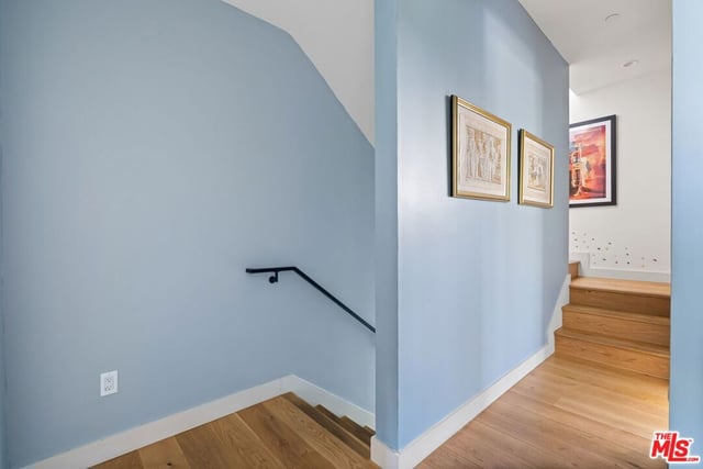2414 Penmar Avenue, Venice, CA 90291 — photo 15 of 32