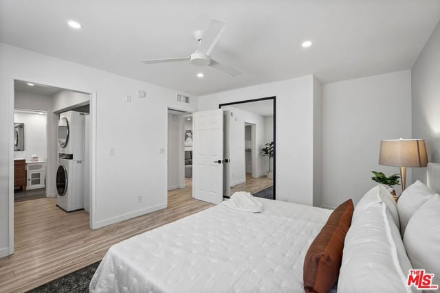11230 Peach Grove Street 208, Los Angeles, CA 91601 — photo 20 of 40