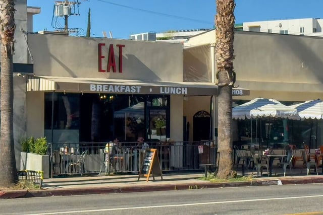 11230 Peach Grove Street 208, Los Angeles, CA 91601 — photo 37 of 40