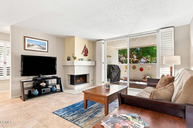 2253 Martinique Lane, Oxnard, CA 93035 — photo 12 of 66